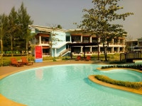 아주라 비치 리조트 - 스카이스캐너 호텔