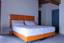 호텔 빌라 아주라 - 스카이스캐너 호텔