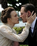 movie, keira knightley 그리고 michael fassbender We Heart It의 이...