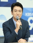 박지윤 남편 최동석 아나운서, 17년 근무한 KBS 떠난다|동아일보 박지윤 남편 최동석 아나운서, 17년 근...