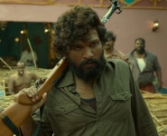 Allu Arjun as Pushpa Raj는 이 새로운 브랜드에서 인식할 수 없게 보입니다! HD 월페이퍼...