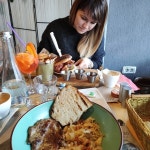 Bistro ArtGrill - Haţeg에서 비스트로일 Bistro ArtGrill