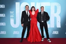 <조커 : 폴리 아 되> 런던 프리미어 감독/배우들 모습 | 키노라이츠 커뮤니티