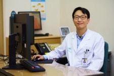 정희원(의사) - 나무위키 정희원(의사)