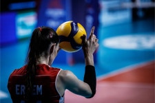 에다 에르뎀 - 나무위키 에다 에르뎀