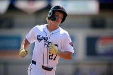 브라이스 레이너 - 나무위키 브라이스 레이너