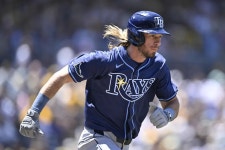 트래비스 잰카우스키 - 나무위키 트래비스 잰카우스키