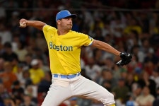 닉 로버트슨 - 나무위키 닉 로버트슨