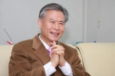 김영일(치과의사) - 나무위키 김영일(치과의사)