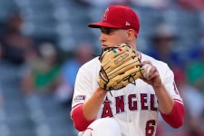 샘 알데게리 - 나무위키 샘 알데게리