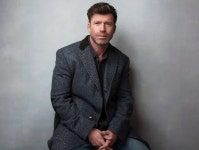 테일러 쉐리던 - 나무위키 테일러 쉐리던