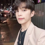 Pin page 최진헌 on Instagram: “유튜브 영상 촬영 완료!! 이제 편집해야지ㅠㅠㅠ” | 한국...