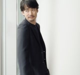 Yutaka Takenouchi 竹野内 豊에 있는 ハル님의 핀 - 2021 | 유명인사