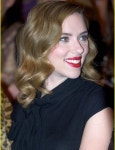 Pin by rabbit pink on 스칼렛요한슨 | Scarlett johansson, Scarlett ...