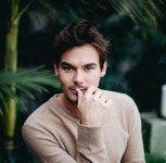 Tyler에 관한 11개의 최상의 Pinterest 이미지 | Tyler blackburn, Pretty l...