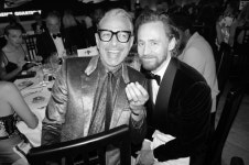 Idea by 수민 송 on 톰 히들스턴 | Greg williams, Tom hiddleston, Tom ...