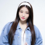 Pin page kelly 켈리 / tri.be | Kelly, Celebrities female, Trib...