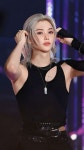 Strays 😻에 있는 Gabrielle Bauer님의 핀 | 펠릭스 스트레이 키즈, 배우, 유명인