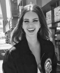 Pin de 윳。 en フリーソザイ ¿ | Lana del rey, Lana, Rey