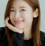 Pin page OH MY GIRL-Arin #LauraMercier #Advertising | 아름다운 여...