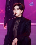 Pin page Pin on 룽룽 히카루♡