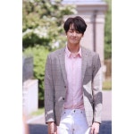 와이드에스컴퍼니 on Instagram: "D-7😍 . . 일주일... #배우 #김영광 #kimyoungkw...