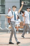 Extraordinary you:v에 있는 아리엘님의 핀 - 2020 | 남자 교복, 남성 모델, 배우