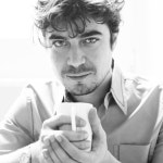 riccardo scamarcio에 있는 siera moon님의 핀