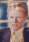 Pin by 둘 재 on David Bowie in 2020 | David bowie, The thin wh...