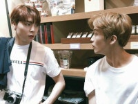 Épinglé par :"( sur my 지지 벽❤️ | Nct