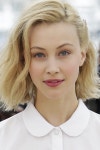 Sarah Gadon As Sylvie, cockeyed octopus | 배우