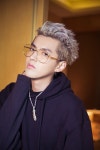 Kris에 관한 93개의 최상의 Pinterest 이미지 | 팬 들, 루한 및 모델 Kris