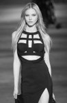 Sasha luss, 사샤 루스, 모델, 배우에 있는 용희 최님의 핀 | 모델, 배우
