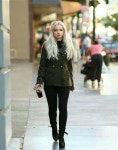 Pin de 박벨라♡ en D o v e C a m e r o n | Celebridades, Famosos...