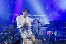 hikari love에 있는 Satoshi Uchida님의 핀 | 여배우, 일본