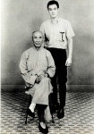 Bruce and yip man | 무술, 배우, 유명인