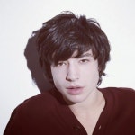 에즈라 밀러 | 인스티즈 | 얼굴, 연예인, 배우