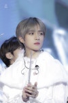 「토모로우 바이 투게더」おしゃれまとめの人気アイデア|Pinterest|H L | モノトーン 壁紙, ボム, モノ...