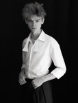Thomas Brodie-Sangster에 있는 yeyoung Kim님의 핀 | 배우