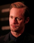 그윽.... - #AlexanderSkarsgard #AlexanderSkarsgård #알렉산더스카스가드 ...