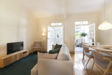 트리파스-코라상, 브라이네르 아파트먼트