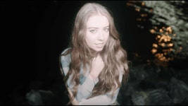 Hollywood - Darcie Haven: 노래 가사, 뮤직 비디오 및 콘서트