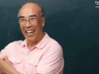 75세 원로 성우의 팔뚝