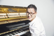 재즈 피아니스트 고희안의 에세이, <체르니 30을 넘어 재즈 피아노> - 지니