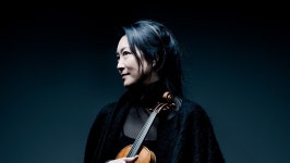 바이올린으로 부드럽게 말하기 – 스와나이 아키코가 연주하는 브람스 - 지니