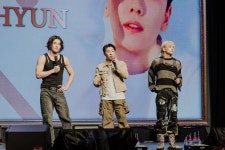 더쿠 - 231023 켄타 인스타📸