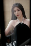 더쿠 - 왕학윤 오늘 행사 착장 (각려초 배우)