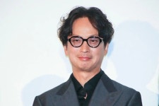 더쿠 - 영화 「청부인 후지에다 바이안 2」 첫날 무대 인사 - 토요카와... 미호, 이치노세 하야테, 시이...