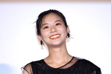 더쿠 - 영화 「너는 방과 후 인섬니아」 완성 피로 상영회 - 모리 나나, 오쿠다이라 다이켄, 카미무라 카이...