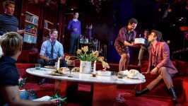 헐리우드 - 올해 공개 예정인 헐리웃 게이 친목 그룹 배우 총출동하는 영화.jpg